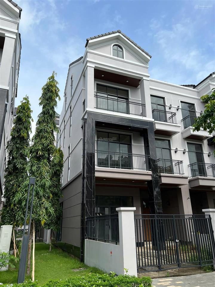 Bán biệt thự zeitgeist (gs metrocity) chỉ 125tr/m2  xem thực tế 0909 467 ***