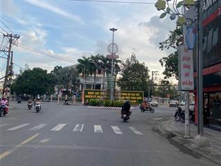 Bán nhà 3 tầng kiên cố ngay nguyễn trãi, sát lotte  nhà hoàn công đủ  3 tỷ 8 hẻm oto thông