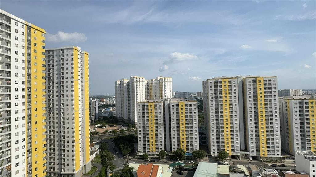Bán căn góc diamond riverside 2pn 2wc 68m2 view công viên nội khu tầng trung