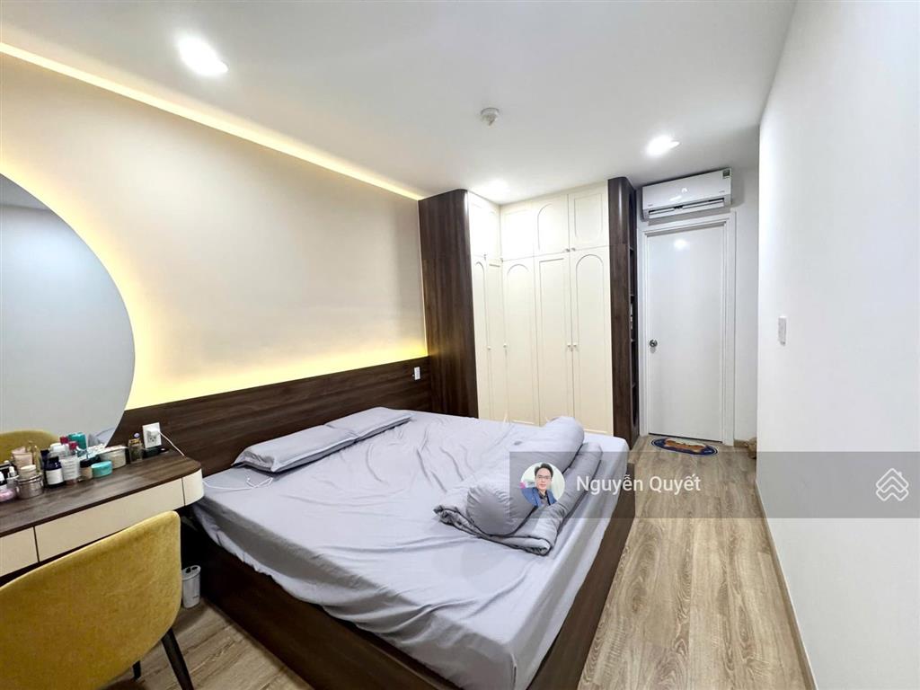 Bán ch d16  11 diamond riverside hướng nam nội thất cao cấp 3.05 tỷ