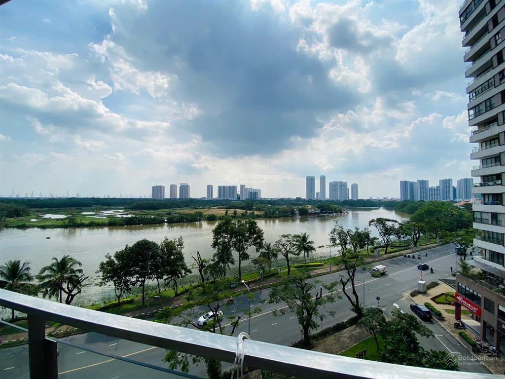 Bán căn hộ cao cấp panorama lầu cao, view sông đẹp, 3pn, 2wc, nội thất cao cấp chỉ 16,5 tỷ