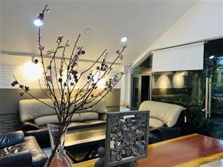 Bán nhà 2 tầng khu thành ủy  hiệp bình chánh, sát gigamall  dt 7.7x16  giá chỉ 14.5 tỷ!