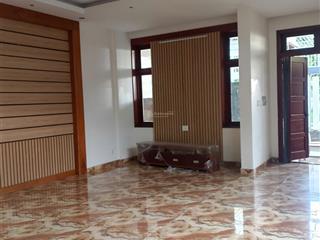 Cho thuê biệt thự 3pn, 3wc, 137m2, 18 triệu tại kdc nam long, q9, hcm