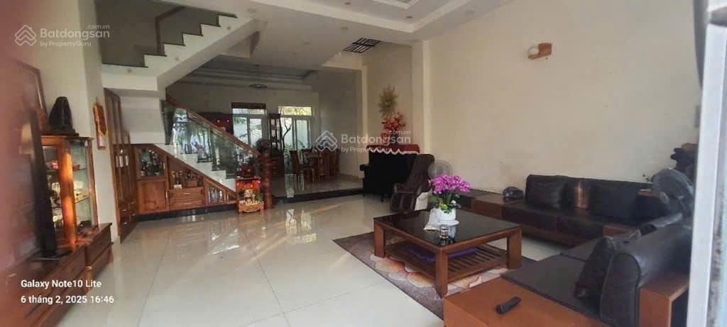 Nhà đẹp 4 tầng sát mt lê văn thịnh 80m2 giá 8,7 tỷ