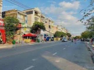 Hiếm, căn nhà 3 tầng mặt tiền đình phong phú, đang kinh doanh giá rẻ