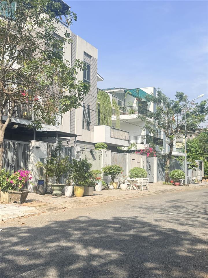 Đất liên phường 5x18 giá 8,5 tỷ