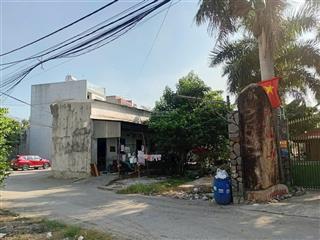 Bán đất lô góc 2 mặt tiền có sẵn 16 phòng trọ đang cho thuê đường 11 phường linh xuân, tp thủ đức