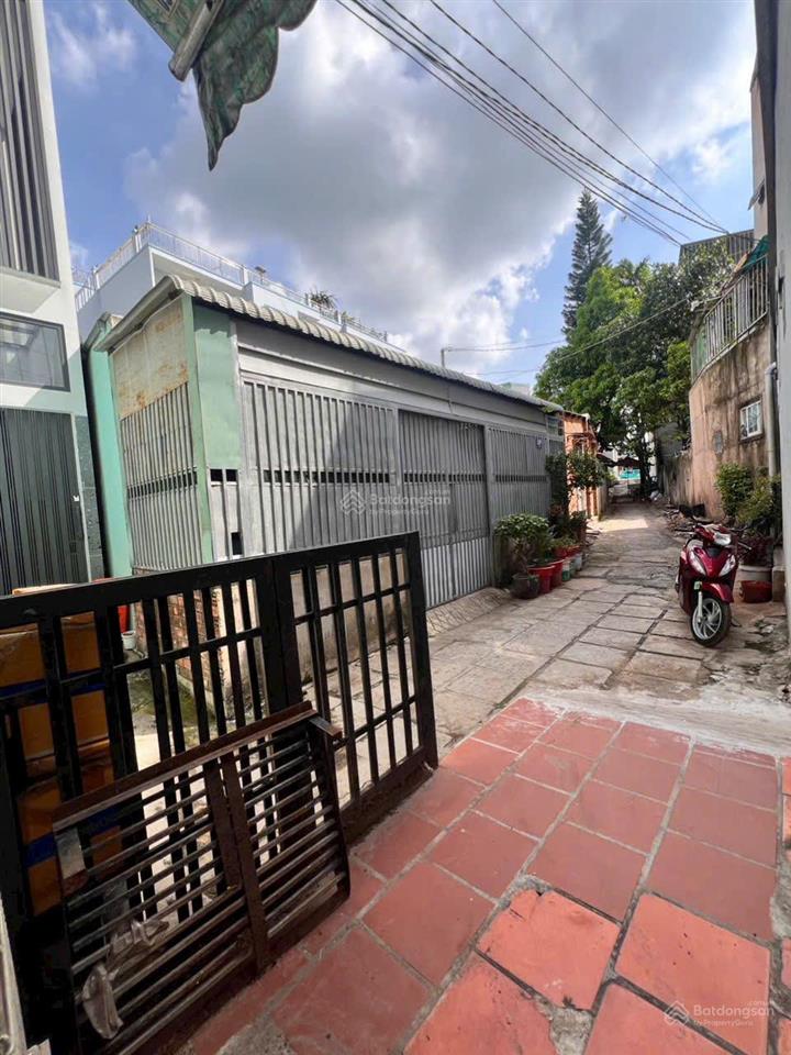 Bán nhà 1 trệt 1 lầu đường lã xuân oai, tăng nhơn phú a, quận 9, giá chỉ hơn 3 tỷ xíu