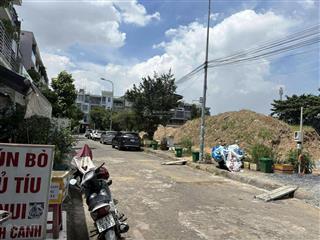 Bán gấp lô đất đẹp đường 447b, tăng nhơn phú a, quận 9, giáp lê văn việt, xung quanh trường đại học