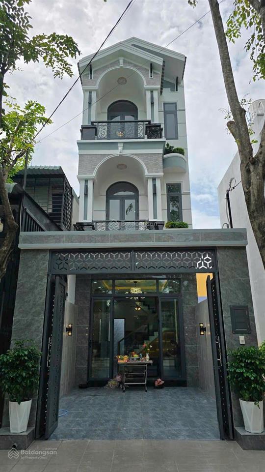 Bán nhà phố tân cổ điển kdc việt nhân cầu lấp đường lò lu, trường thạnh, q9, đối diện rạch mát mẻ