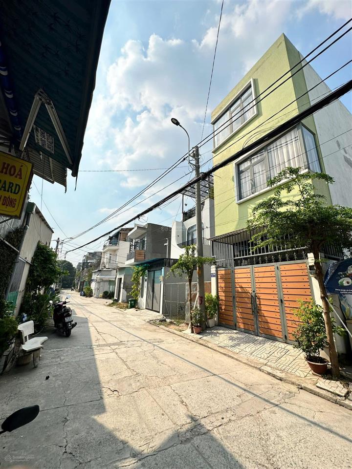 Bán đất mặt tiền hẻm 4 đường 100a cầu xây, p. tân phú, quận 9, kdc hiện hữu, hướng đn mát mẻ