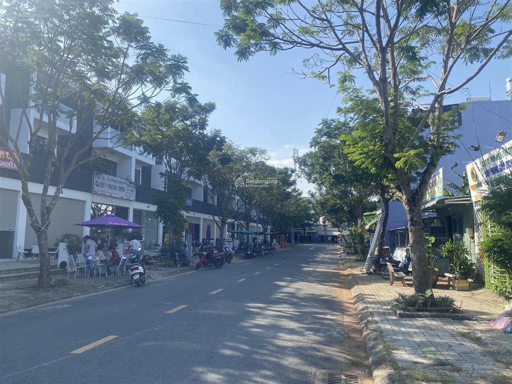 Cho thuê nhà phố 5x20m, tại khu đô thị mới đông tăng long q9