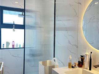 Cho thuê nhà thô 1 trệt 2 lầu 100m2, nhà 4 phòng ngủ 5 tolet 1 phòng khách và 1 bếp, giá 14tr/tháng