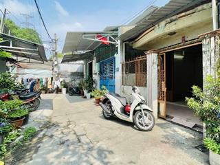 Chủ cần bán gấp nhà tân phú, hẻm 1 sẹc thoại ngọc hầu  hẻm trước nhà 6m  60m2(4x15m) sổ vuông a4