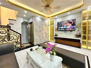 Bán nhà đẹp tân cổ điển quận 3, 5 tầng thang máy, full nội thất, ô tô tránh,trần quang diệu 13.5 tỷ