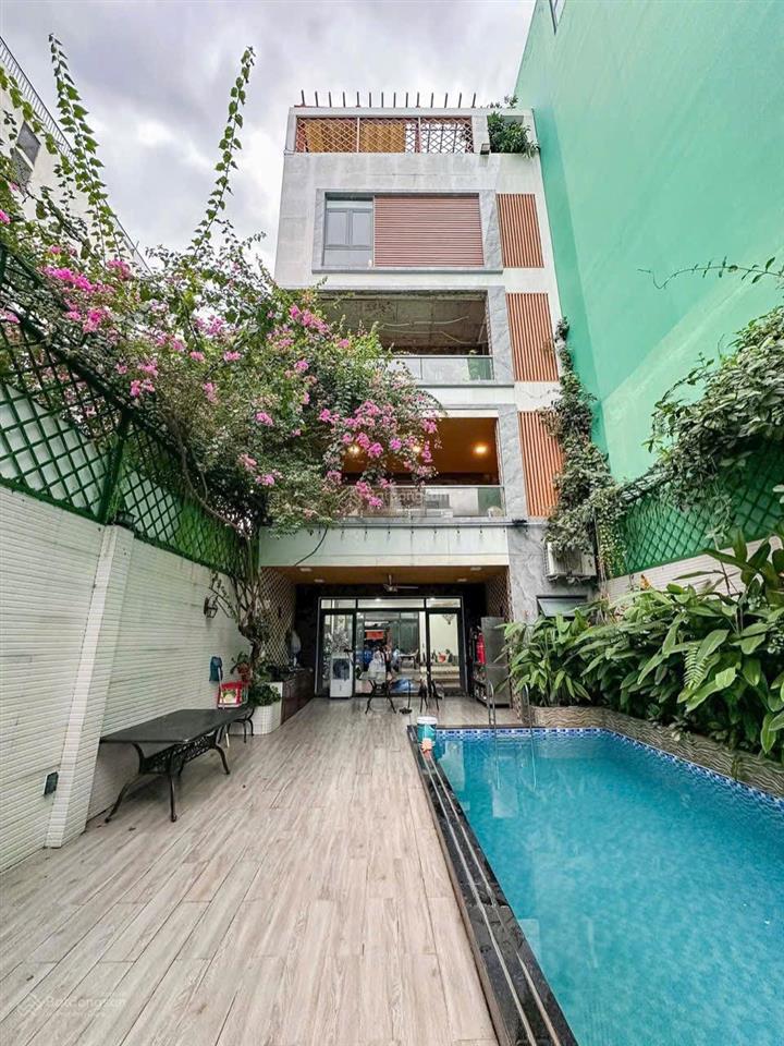 Bán biệt thự 5 tầng, đất 310m2, có hồ bơi, thang máy, gara ô tô, ngay trung tâm bình thạnh. 49.5tỷ
