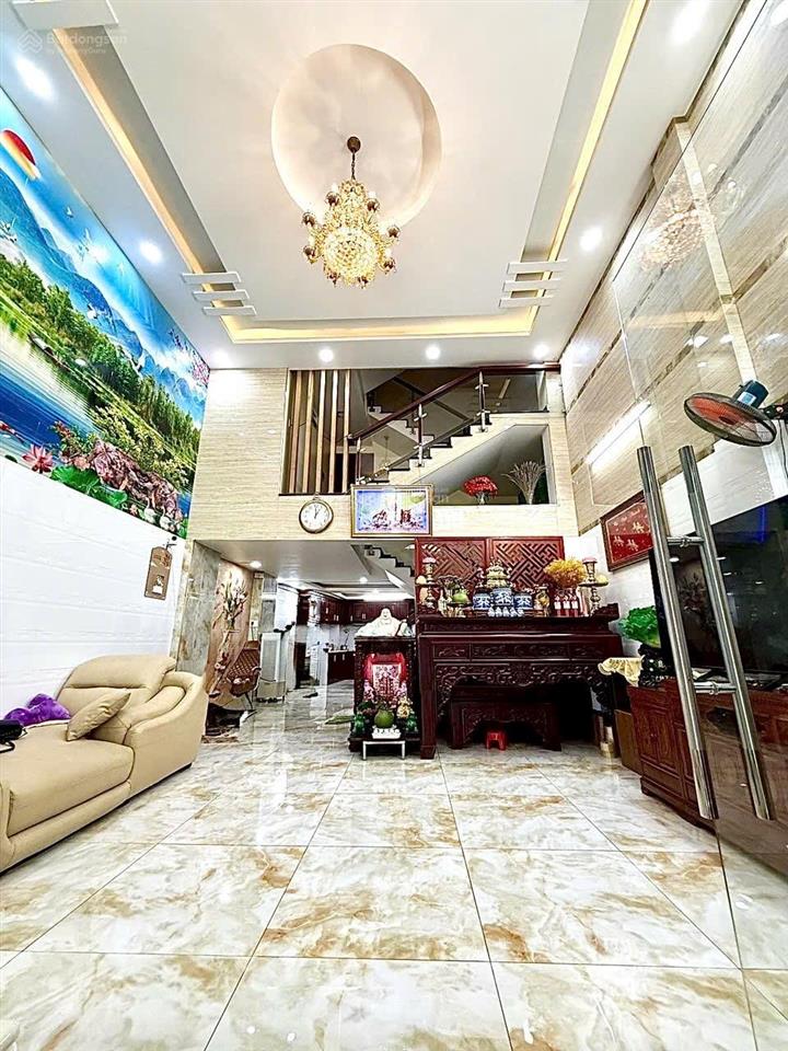 Bán gấp nhà lý thường kiệt giáp q10, hẻm xe hơi tránh, 81m2(5.4x15m) sổ a4, 5 tầng.chỉ 16.5 tỷ