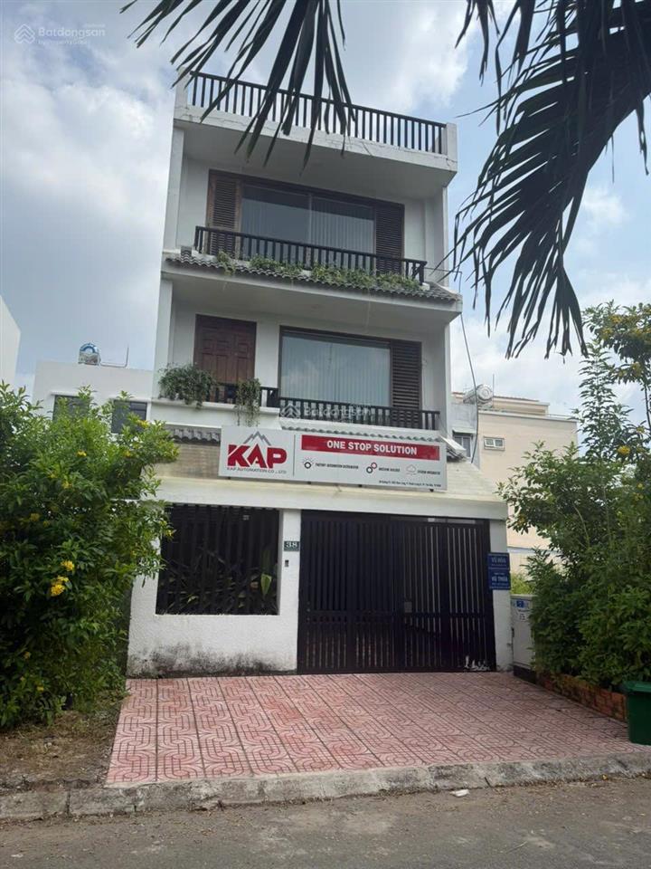 Bán nhà 6*20m 1 trệt 2 lầu đường d7 lộ giới 20m kdc nam long sát bên global city