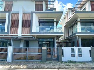 Kẹt tiền cần bán căn bt sl 8x21.5m2 [ 172m2] giá 13 tỷ 5 tại kđt đông tăng long tp thủ đức