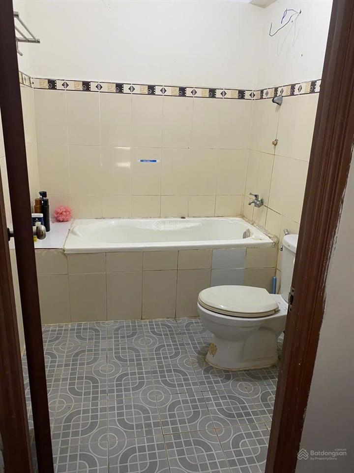 Bán gấp nhà mặt tiền 3x9m. 1t, 1 l, 4 l, đường 3/2, phường 6, quận 11. giá 11.8tỷ.  0938 888 ***