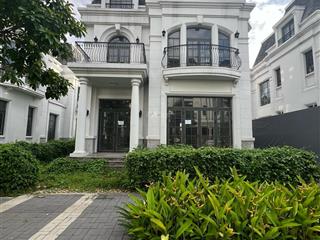 Bán gấp biệt thự đơn lập siêu vip dự án amelie villa phú mỹ hưng. giá 32.5 tỷ. 0938 888 ***