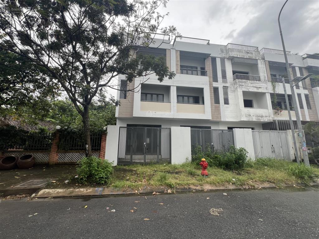 Bán nhà thô 5x20m. 1 trệt, 3 lầu. kdc lập phúc, phước kiển, nhà bè. giá 8,6 tỷ.  0938 888 ***