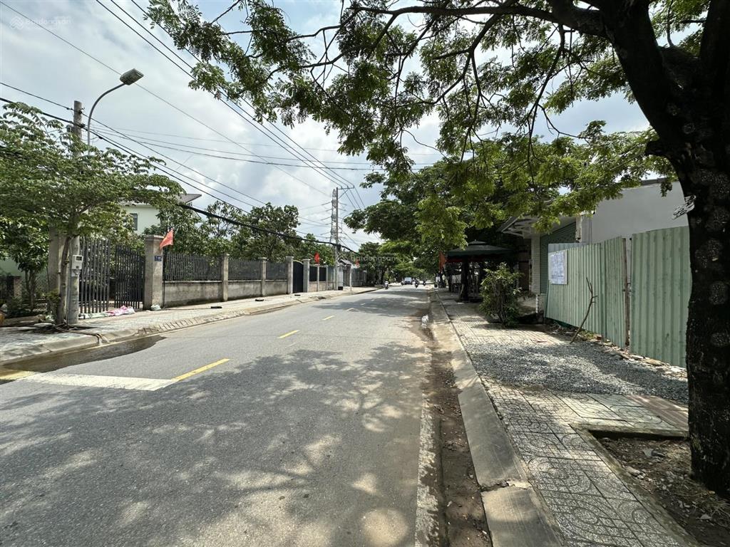  bán gấp 910 m2 thổ cư.dt 20x50m.mặt tiền đ nguyễn bình, nhơn đức,nb. g69tr/m2.  0938 888 ***