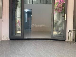 Nhà chỉ 1,5 tỷ/ 34m2/ 2 tầng long trường quận 9