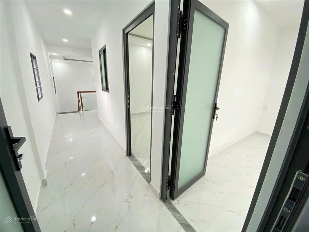 Nhà đẹp!!! hxh quay đầu 3pn p.linh trung 5ty290