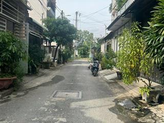 Nhà cấp 4, đường to dt 73m2 giá tốt