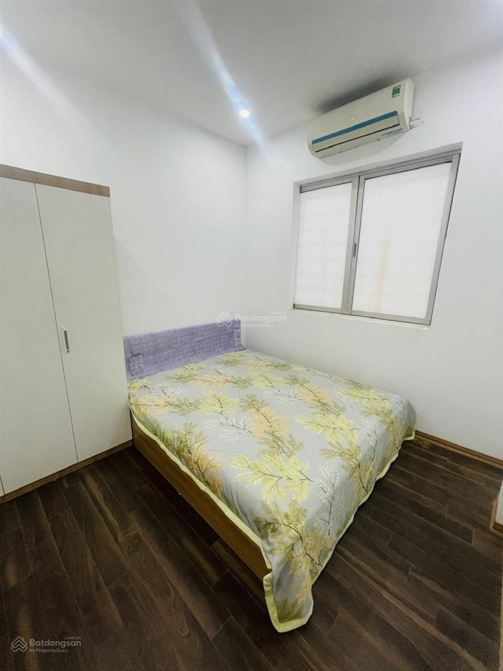 Bán căn tập thể thái thịnh, đống đa. dt 150m2(5 ngủ, 2vs). nhà 2 mặt thoáng, full nội thất, ở ngay