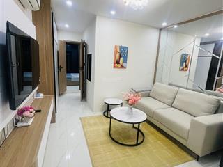 Bán tập thể tôn đức thắng, đống đa. oto đỗ chân toà, 2 ngủ, thoáng trước sau, sân chơi dưới toà.