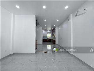 Cho thuê nhà phố lakeview city mới 100% dt 5x20m 1trệt 3lầu giá 30 triệu thương lượng  0907 110 ***