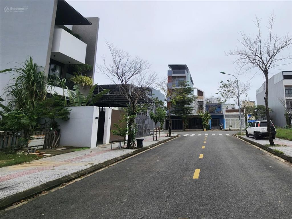 Bán gấp đất ngay khu nam hoà xuân, 105m2 gần sông thoáng mát