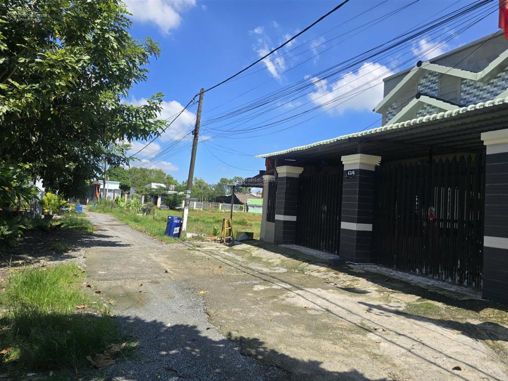 Bán đất thật không ảo, 134 m2 full thổ cư giá 1,85 tỷ sổ sẵn xã tân phú trung