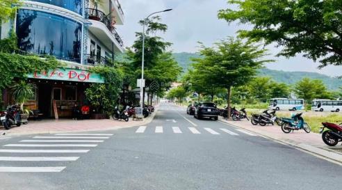 Bán đất 2 mặt tiền dự án mipeco tp nha trang gần biển  sổ hồng sẵn trao taychỉ 73tr/m2(11tỷ250tr)
