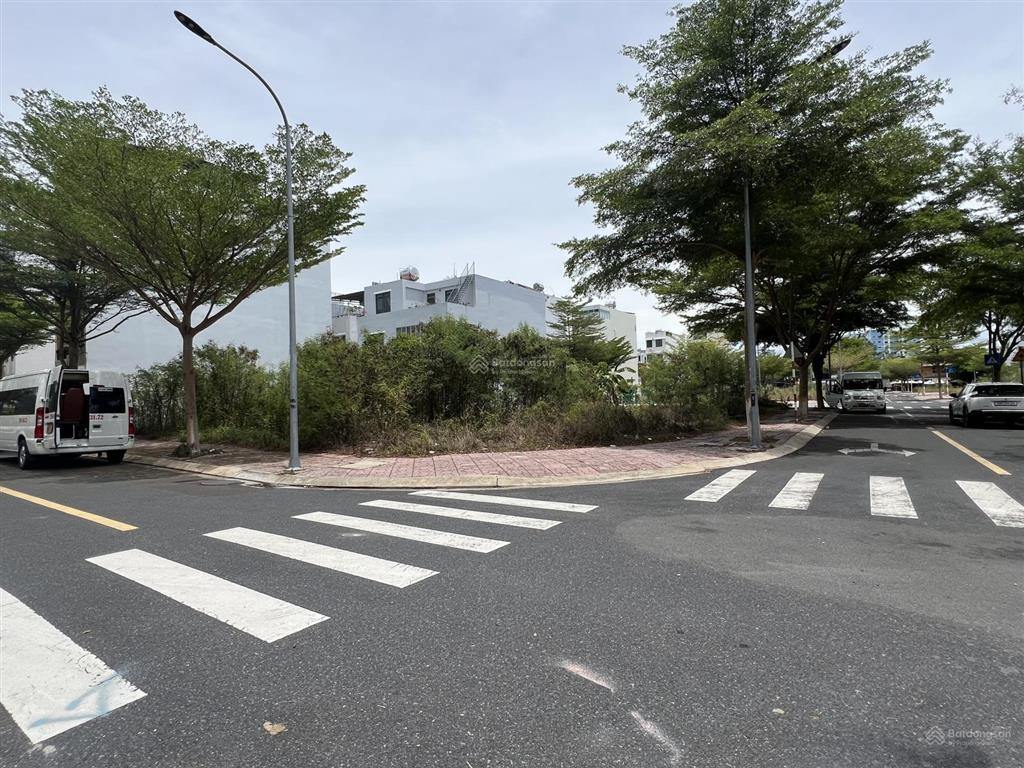 Bán đất 2 mặt tiền dự án mipeco tp nha trang gần biển  sổ hồng sẵn trao taychỉ 73tr/m2(11tỷ250tr)