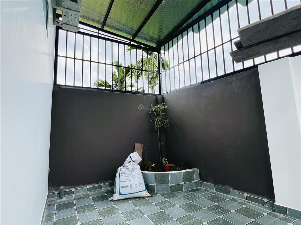 [hot]bán nhà 2 tầng 154m2 mới xây hiện đại chỉ 2tỷ450tr trên đường rộng 30mcam kết không ngập lụt