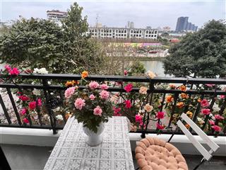 Chính chủ cho thuê căn hộ số 83 trịnh công sơn full đồ nhà mới view hồ tây