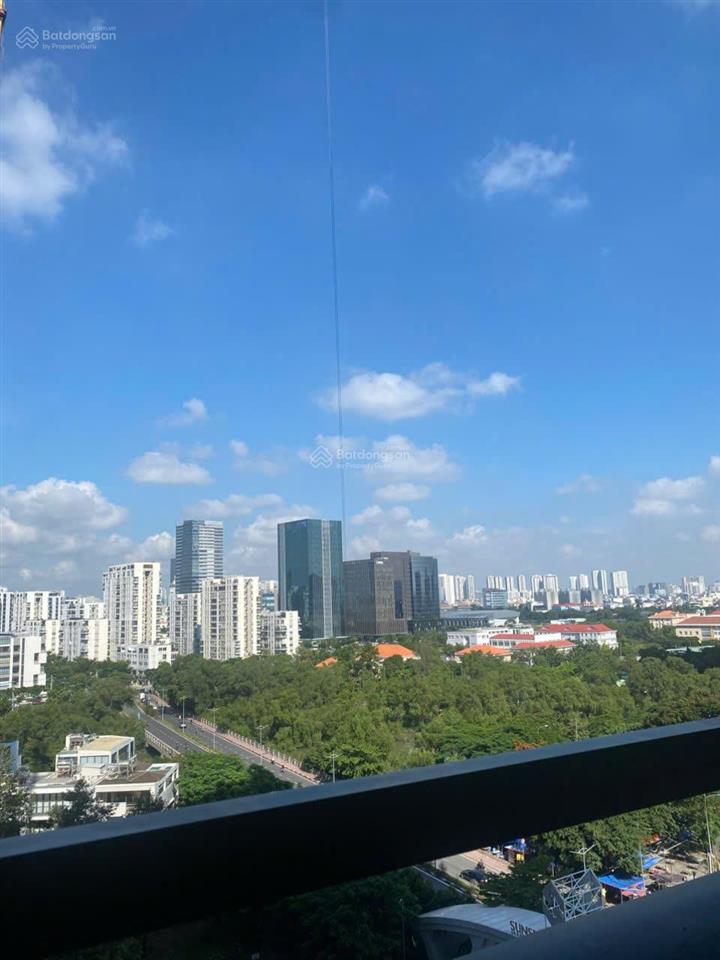 Nắm thị trường sunshine sky hơn 3 năm, không sale nào bằng. 2pn, 2wc, ot, chỉ 3.4 tỷ, view đẹp