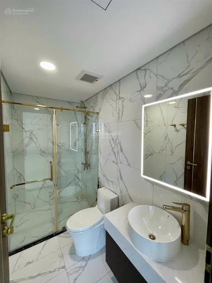 Bán 2pn, 2wc, 84m2 sunshine sky, q7, chỉ 6,5tỷ, full nội thất, sắp có sổ, layout đẹp nhất