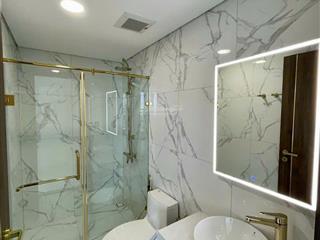 Bán ot 2pn, 2wc, 72m2 sunshine sky, q7, chỉ 4,2 tỷ, full nội thất, view sông, view đẹp nhất dự án