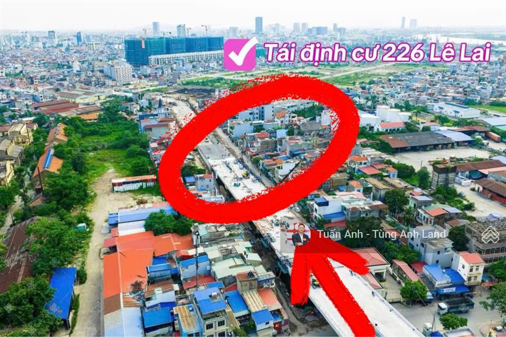Bán lô đất 113.5m2 ngay cạnh cầu hoàng gia (máy chai) vin vũ yên