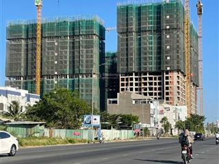 Căn 3pn (view tây nam). căn duy nhất giá 6.6 tỷ,có vat giá tốt nhất trong những căn 3pn còn lại.