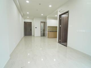 Căn hộ 2pn view đông nam. giá bán 2.8 tỷ bao gồm thuế. giá tốt nhất hiện tại . hl 0901 353 ***