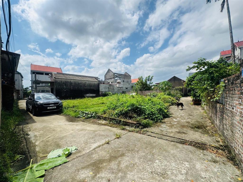 Tôi bán lô đất 48m yên ninh hiền ninh 2 mặt tiền giá chỉ hơn 1.5 tỷ