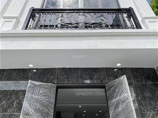 Bán nhà phụng châu, sát hà đông, ô tô đỗ sát nhà, dt 30m2 x 3 tầng, chỉ 2,480 tỷ.  0968 530 ***