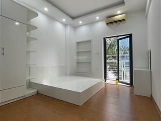 * 0385 696 *** tôi muốn chuyển nhượng căn góc 115m 3pn tòa nhà c37 bắc hà