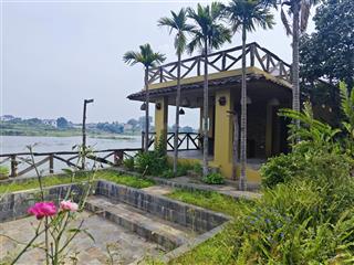 Chính chủ cần bán nhà vườn nghỉ dưỡng diện tích 801m2 có 400m2 thổ cư. sẵn khuôn viên nhà vườn