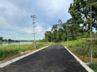 Siêu phẩm 100m ful thổ cư view bám hồ tại hoà lạc giá chỉ hơn 2 tỉ